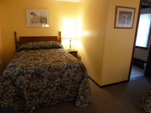 Viking Motel image 16