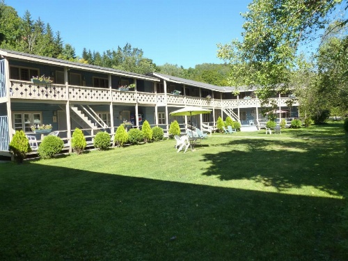 Viking Motel image 21