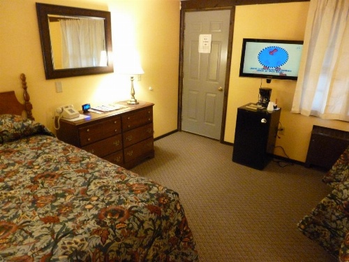 Viking Motel image 23